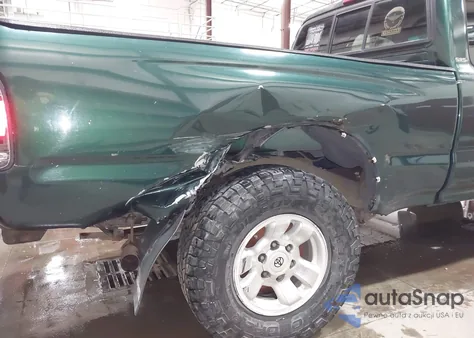 1999 Toyota Tacoma from USA, damaged, VIN 4TAWN72N4XZ424361